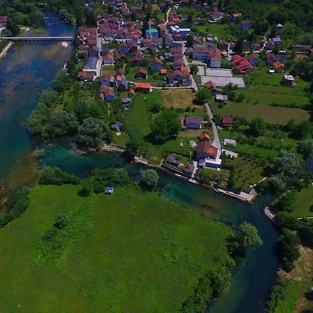 Domacinstvo Una-ostrovica * Kulen Vakuf