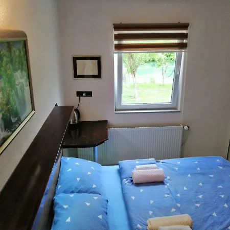 Domacinstvo Una-ostrovica Lejlighed Kulen Vakuf